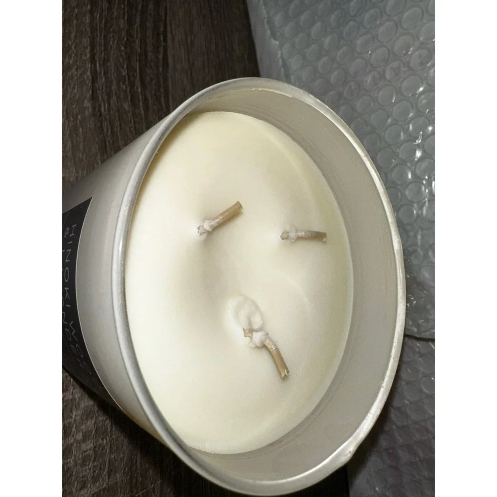 Bath and body works White Barn Hinoki Wood & Lavender 3 Wick‎ Scented Candle